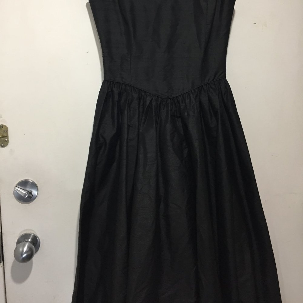 Gorgeous Silk Laura Ashley Black Maxi dress - Picture 6 of 8